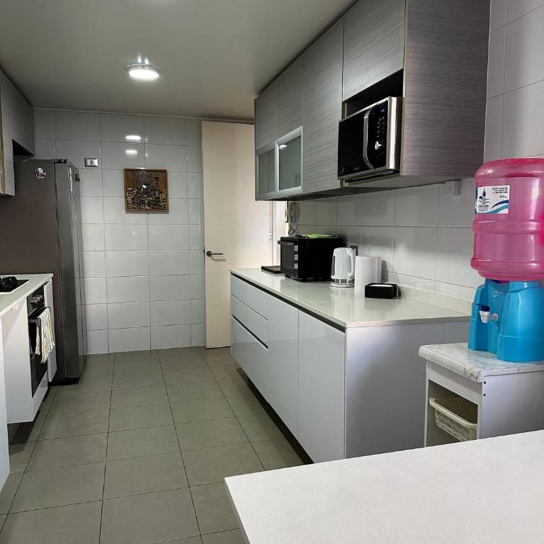 Amplio y Cómodo departamento en Playa Brava - Three-Bedroom Apartment - 8