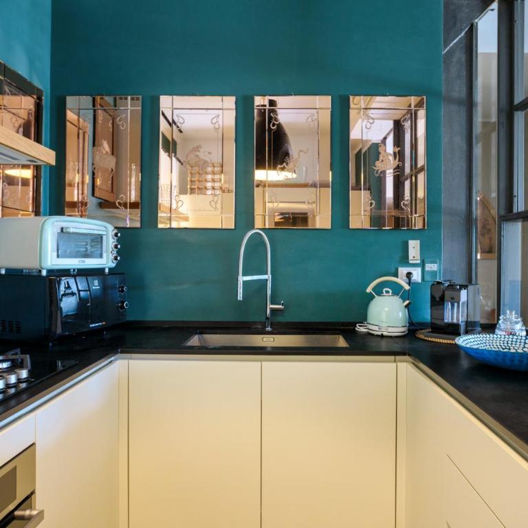 Trinacria Luxury Suite - Three-Bedroom House - 5