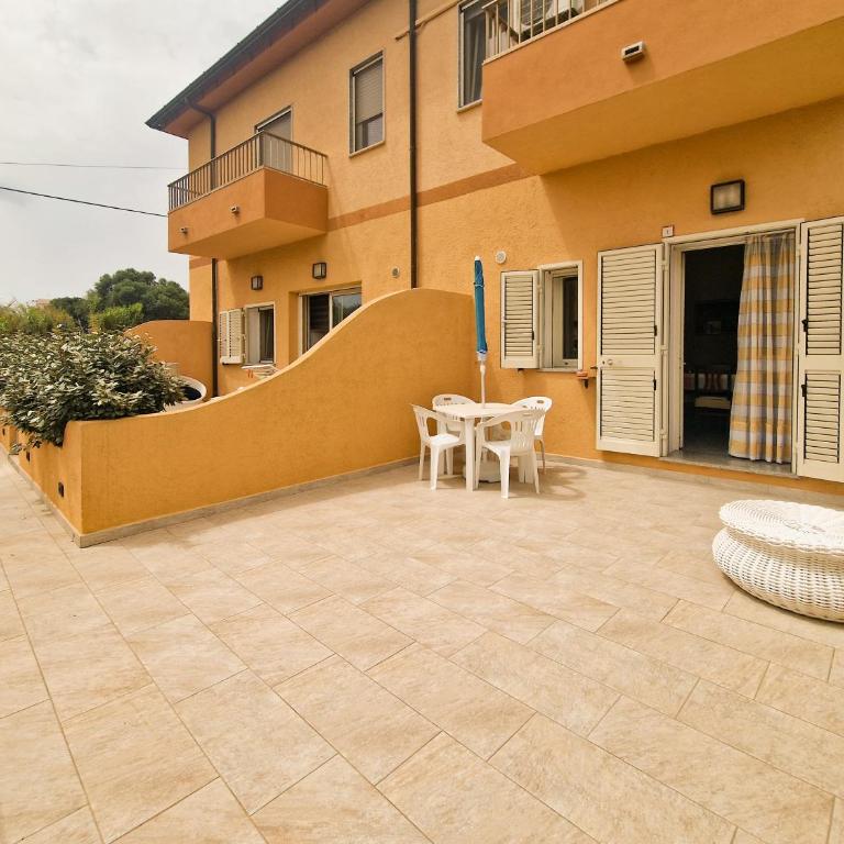 ViCo House 1 - Appartamento con 1 Camera da Letto - 25