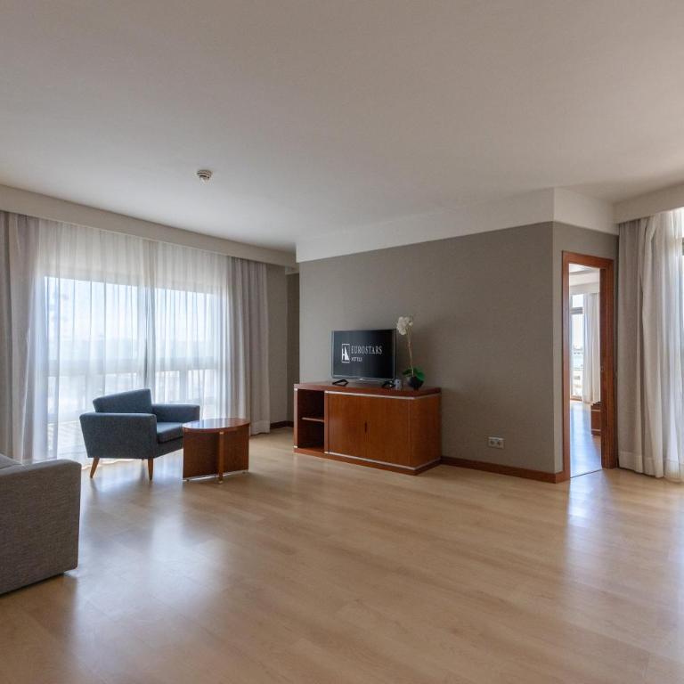 Eurostars Las Salinas - Family Suite - 8