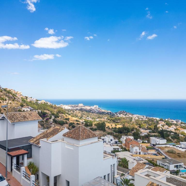 Panoramic sea view 4 Bedroom stupa Duplex with Jacuzzi - Apartamento - 31
