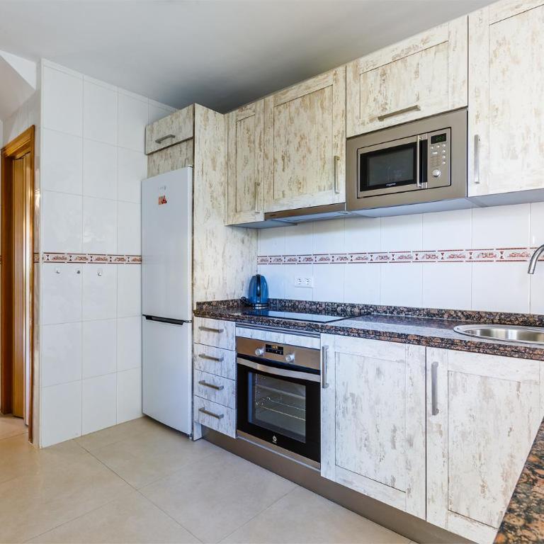 A&N Private Pool Garden Villa with BBQ Torre del Mar - Casa - 58