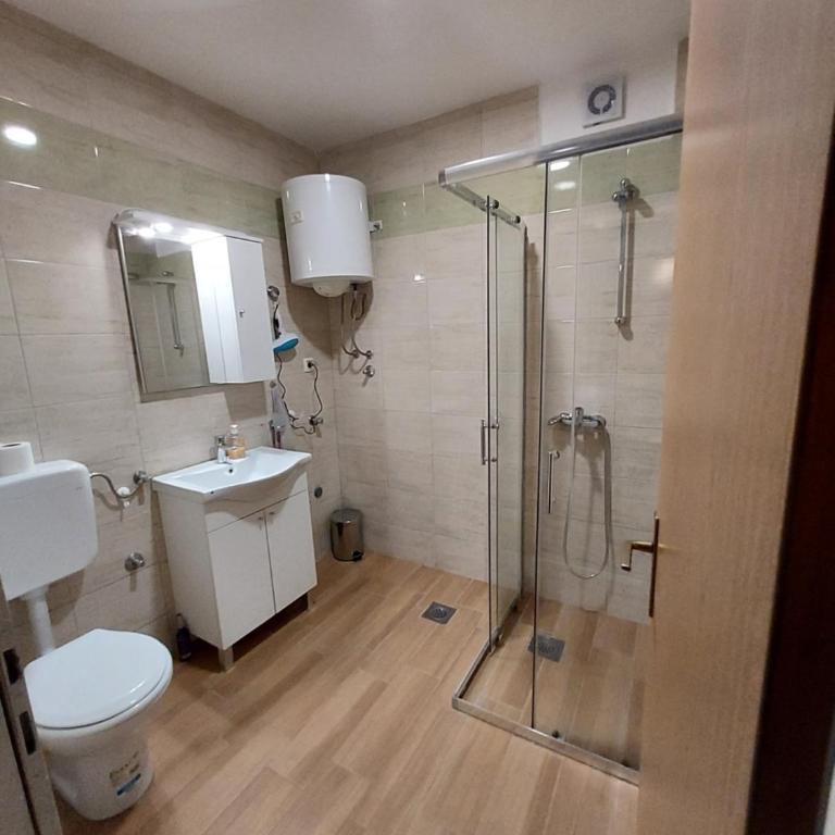 Apartment Emi - Three-Bedroom Apartment - 5