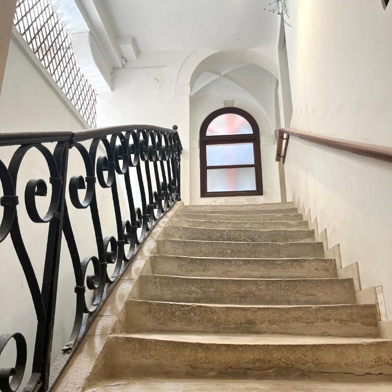 Airoldi Palace Apartment - Appartamento con 2 Camere da Letto e Terrazza - 18
