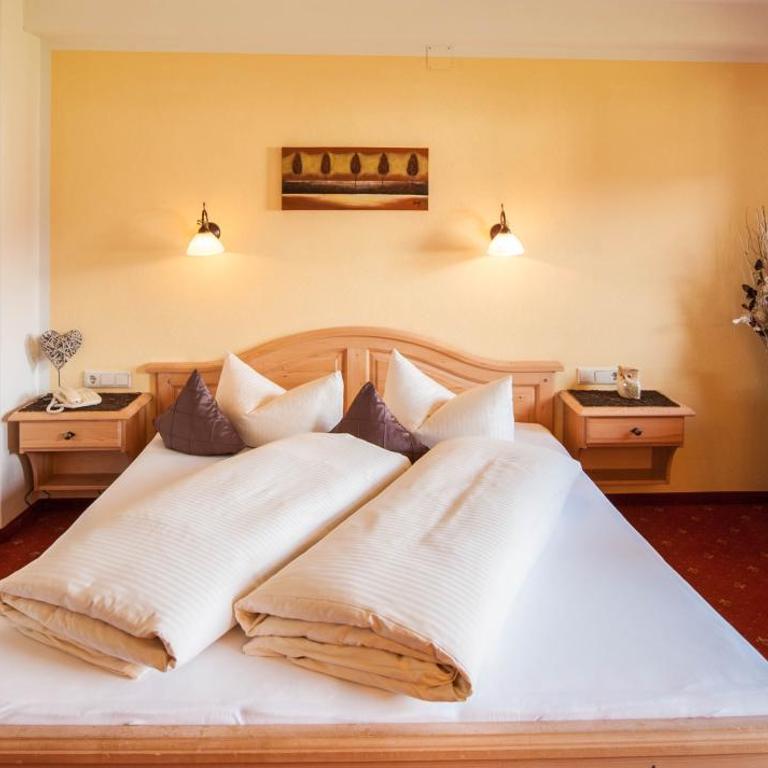 Gästehaus Wöberlerhof - Doppelzimmer mit Balkon - 1