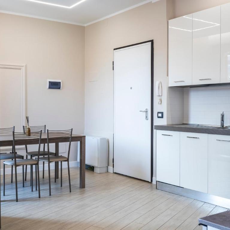 5 Minuti Stazione Luxury Firenze - Modern & Stylish Apartment - Two-Bedroom Apartment - 6