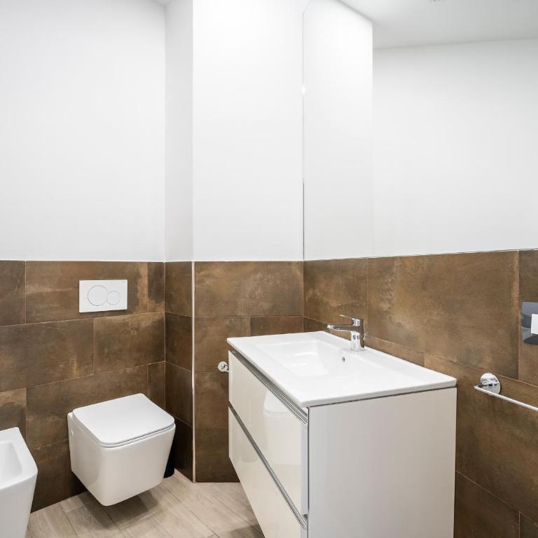 5 Minuti Stazione Luxury Firenze - Modern & Stylish Apartment - Two-Bedroom Apartment - 14