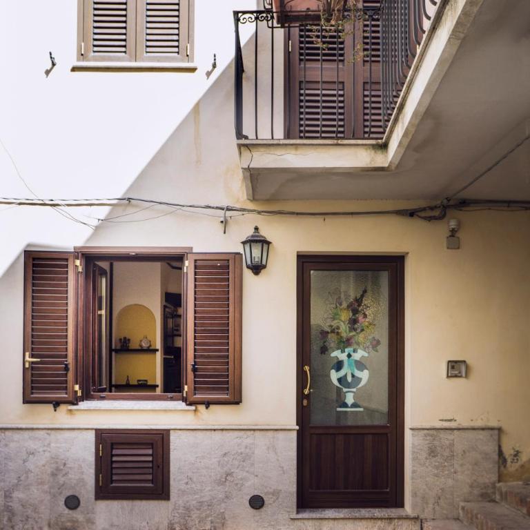 Tina House - Il cortile nel centro storico di Taormina - Maisonette - 4