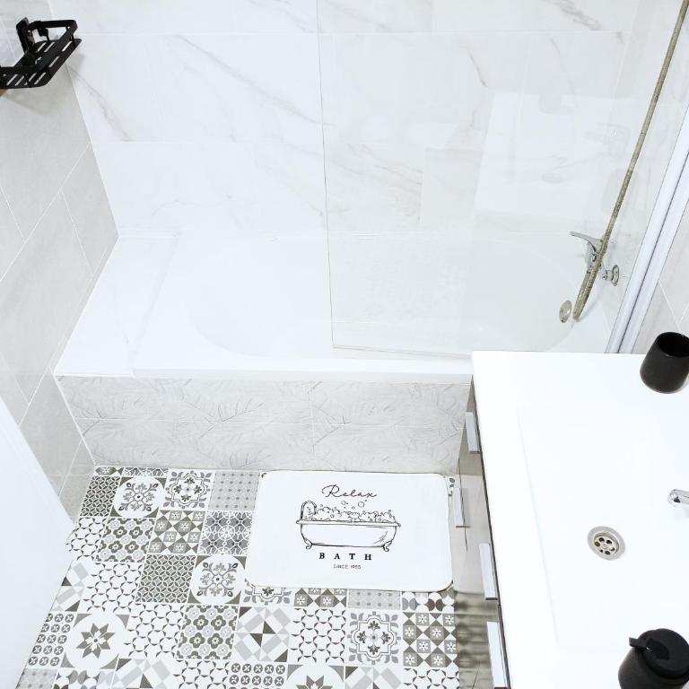 Angosta Host - Habitación Individual con baño compartido - 21