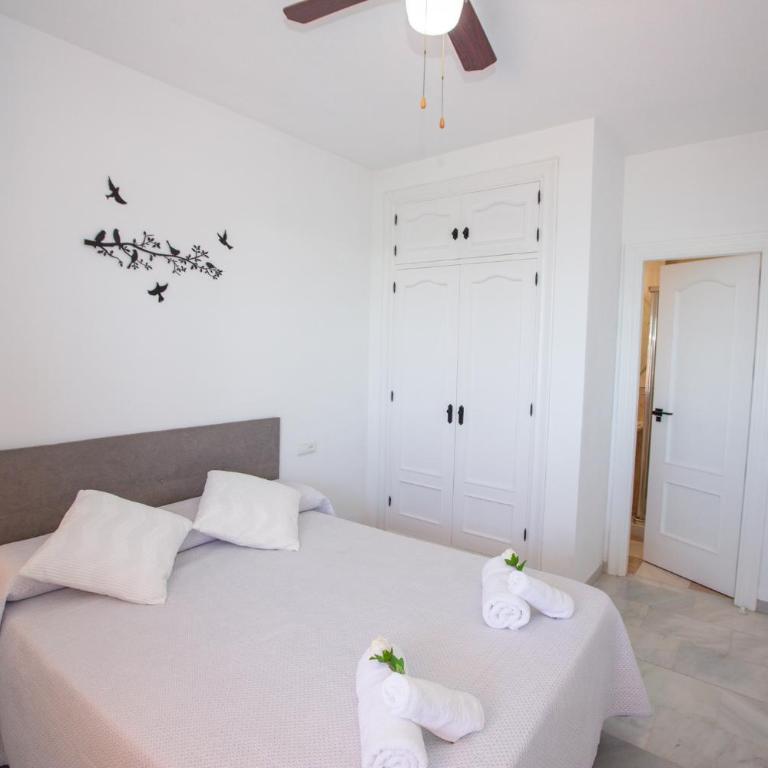 Smart Terrace Beachfront seaviews - Apartment with Sea View - 9