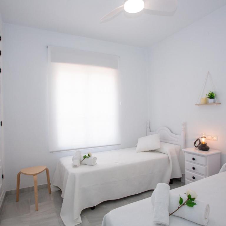 Smart Terrace Beachfront seaviews - Apartment with Sea View - 10