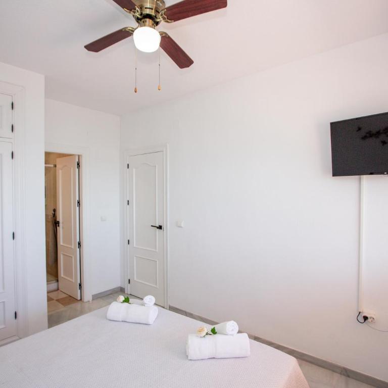 Smart Terrace Beachfront seaviews - Apartment with Sea View - 18