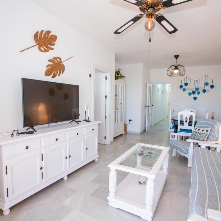 Smart Terrace Beachfront seaviews - Apartment with Sea View - 34