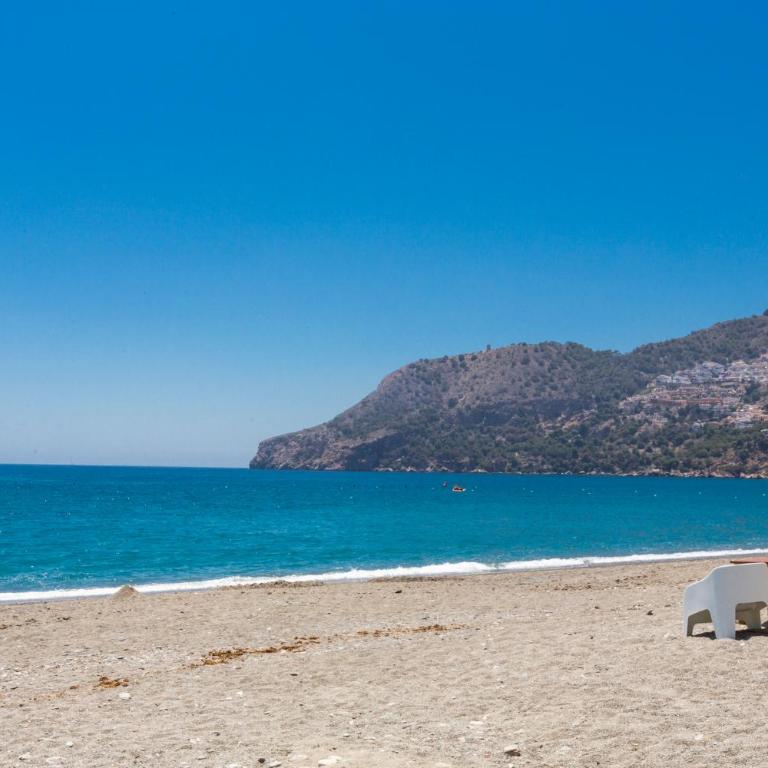 Smart Terrace Beachfront seaviews - Apartment with Sea View - 42