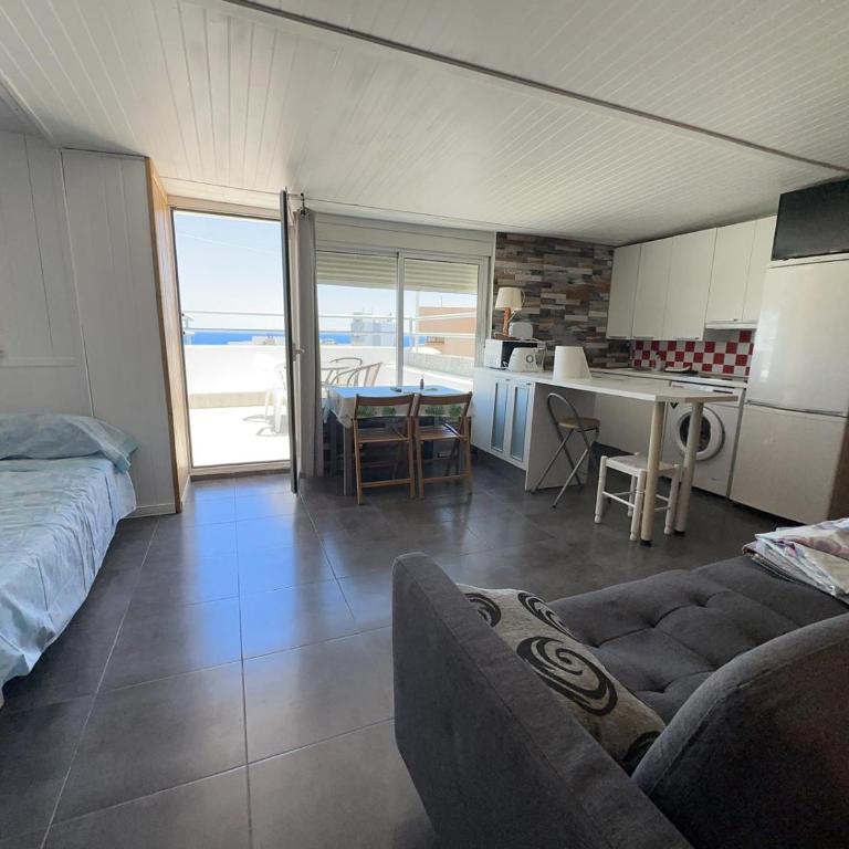 ESTUDIO ÁTICO En URBANIZACIÓN ROQUETAS DE MAR - One-Bedroom Apartment - 13