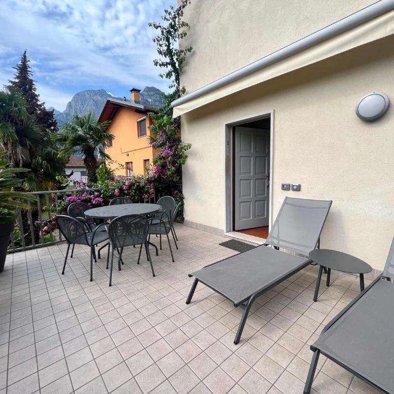 Villa Phoenix - Lake Apartments - Appartamento con 2 Camere da Letto e Terrazza - 3