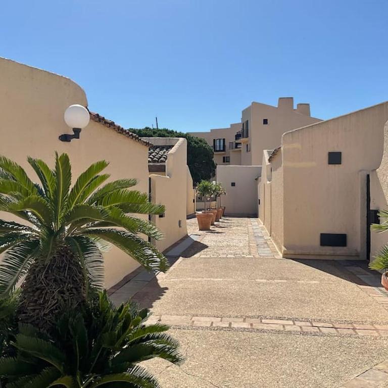 Au cœur d un port by Port Azur Rental - Three-Bedroom Apartment - 22