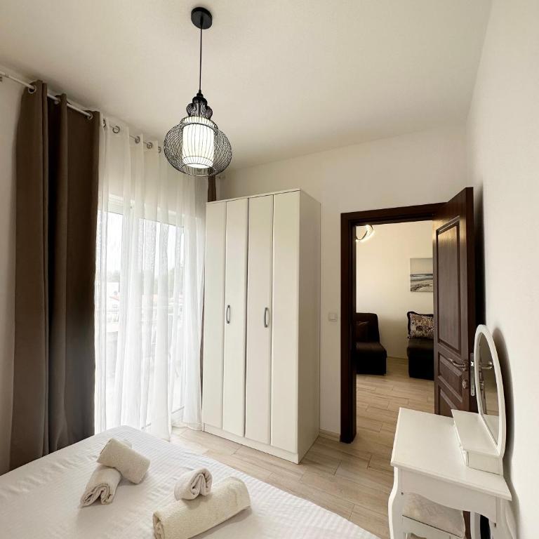 Apartmens Xhenis Lux - Apartman sa 2 Spavaće Sobe - 5