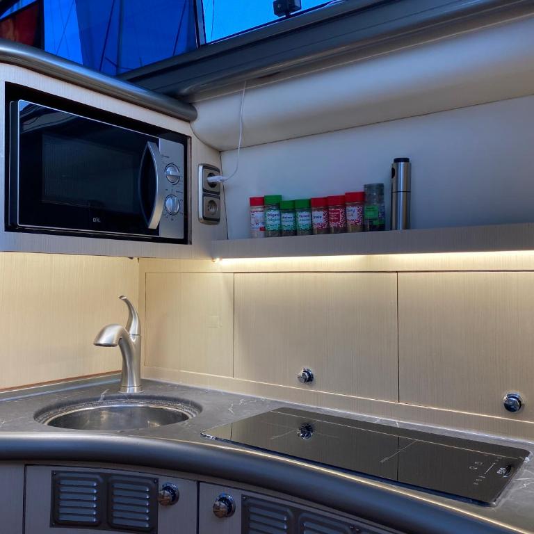 The Valencia Yacht Experience - Studio with Sea View - 6