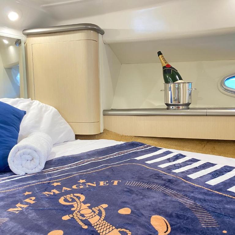 The Valencia Yacht Experience - Studio with Sea View - 10
