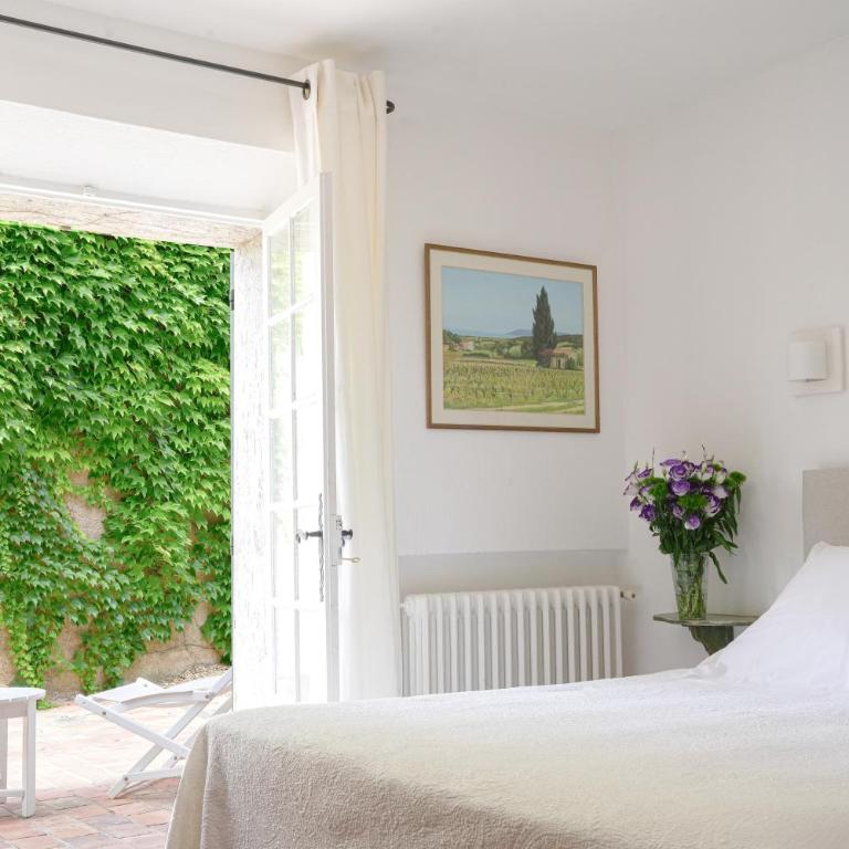 Hôtel La Figuière - Traditional Double Room - 1