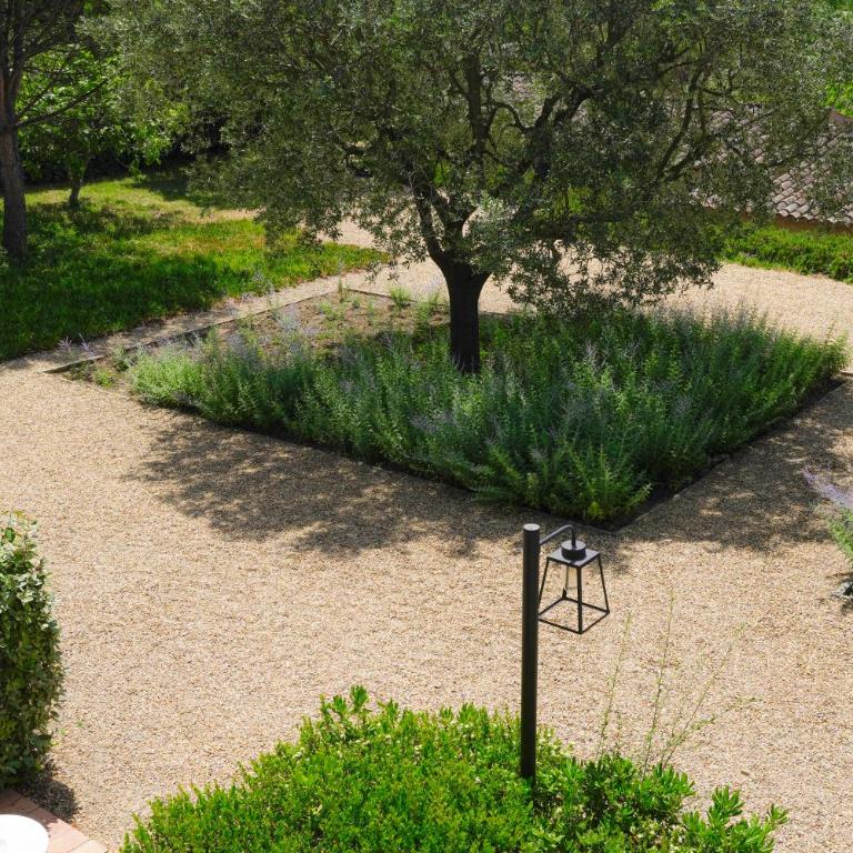 Hôtel La Figuière - Classic Room - Garden View - 4