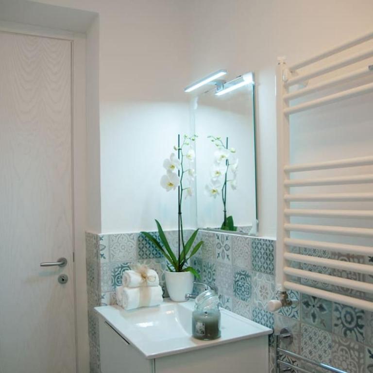 Corso Alberto in terrazza Palermo - Two-Bedroom Apartment with Terrace - 6