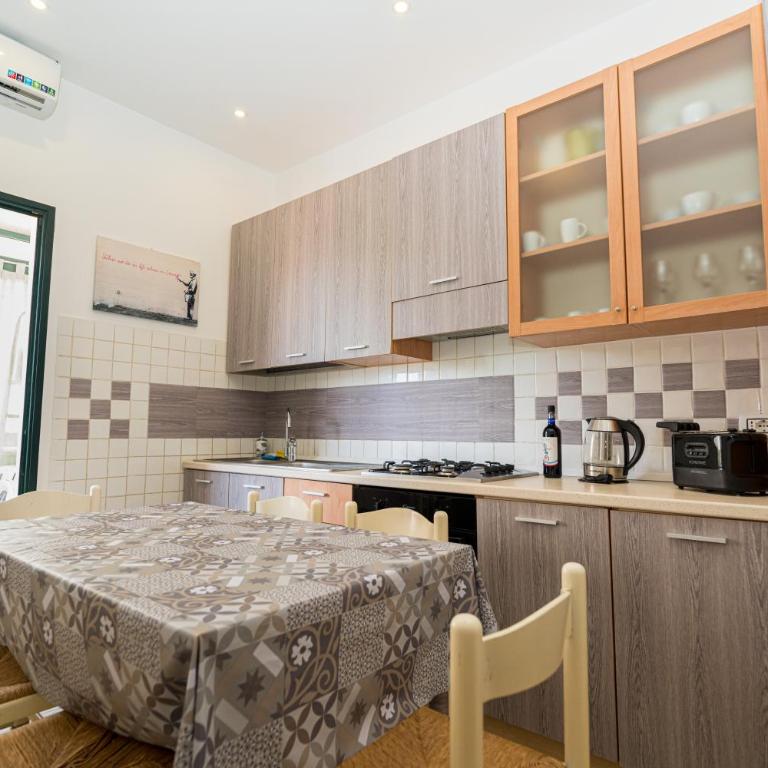 Casa Lana - Three-Bedroom House - 30