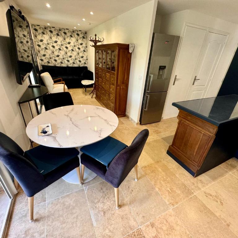 Appartement Le clos des anges - One-Bedroom Apartment - 5