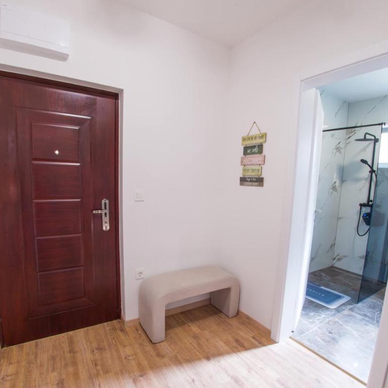 Apollo Apartment - Two-Bedroom Apartment - 18