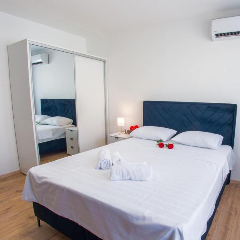 Apollo Apartment - Two-Bedroom Apartment - 28