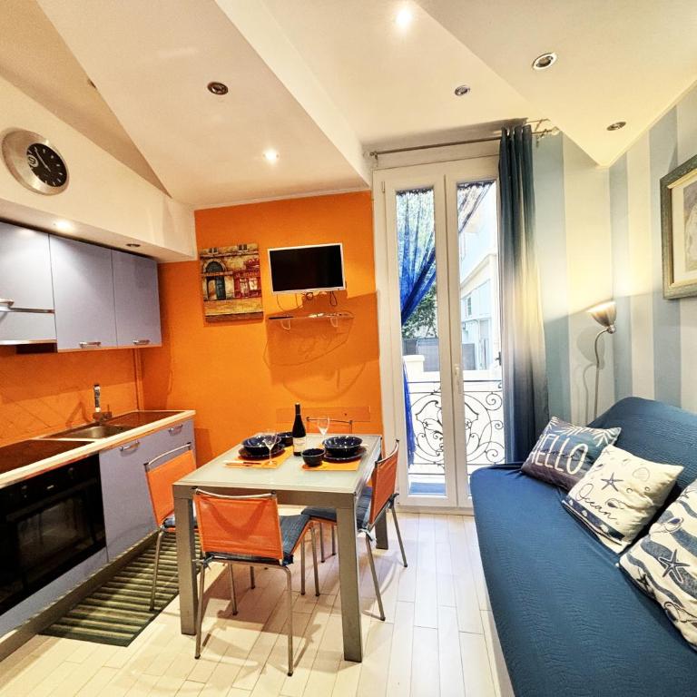 -DA ZIA RO'- Promenade Des Anglais FRONT BEACH - AIR C - FREE PARKING - Appartement 2 Chambres - 3