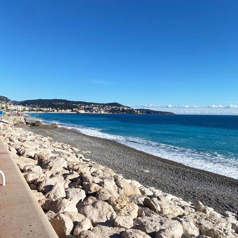 -DA ZIA RO'- Promenade Des Anglais FRONT BEACH - AIR C - FREE PARKING - Appartement 2 Chambres - 17