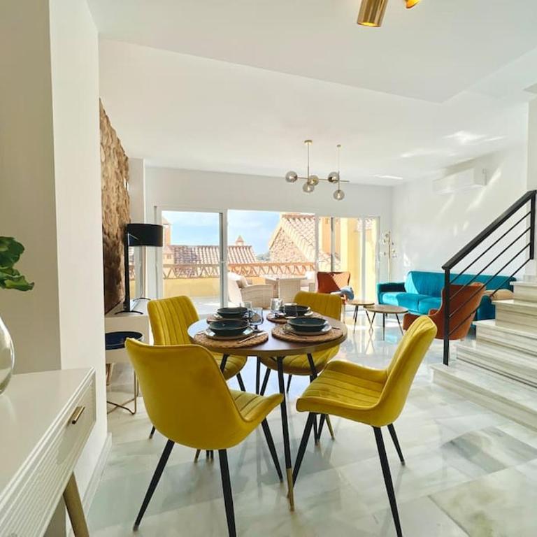 CalaizaBay - Two-Bedroom Apartment - 6