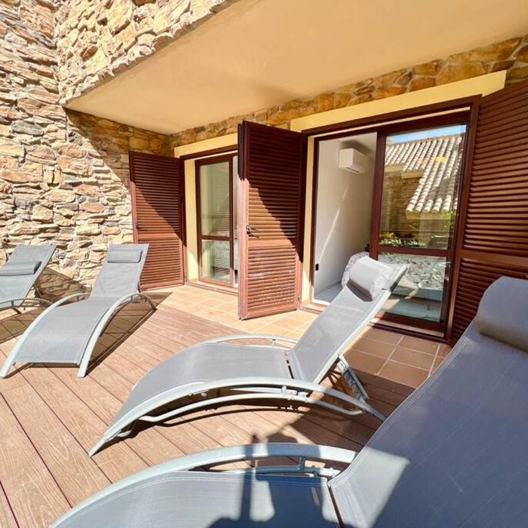 CalaizaBay - Two-Bedroom Apartment - 12