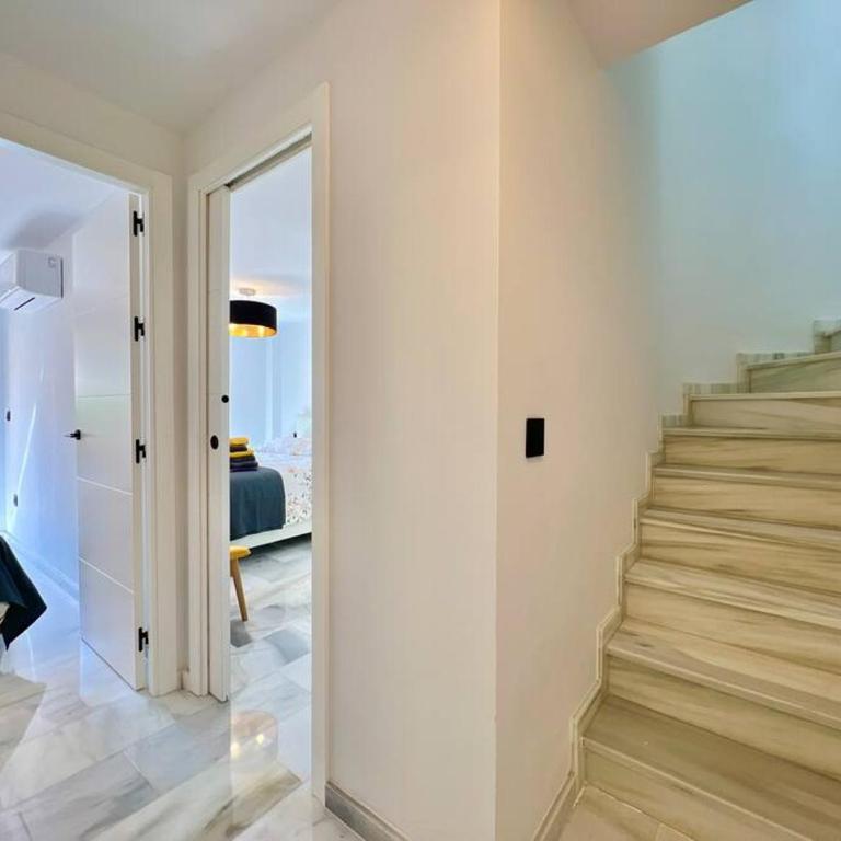 CalaizaBay - Two-Bedroom Apartment - 17