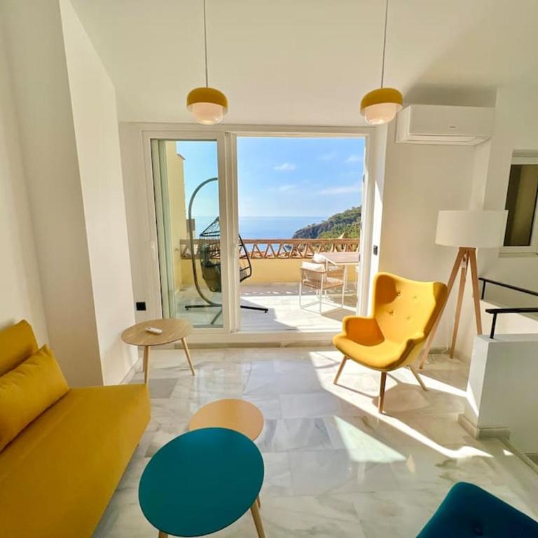 CalaizaBay - Two-Bedroom Apartment - 21