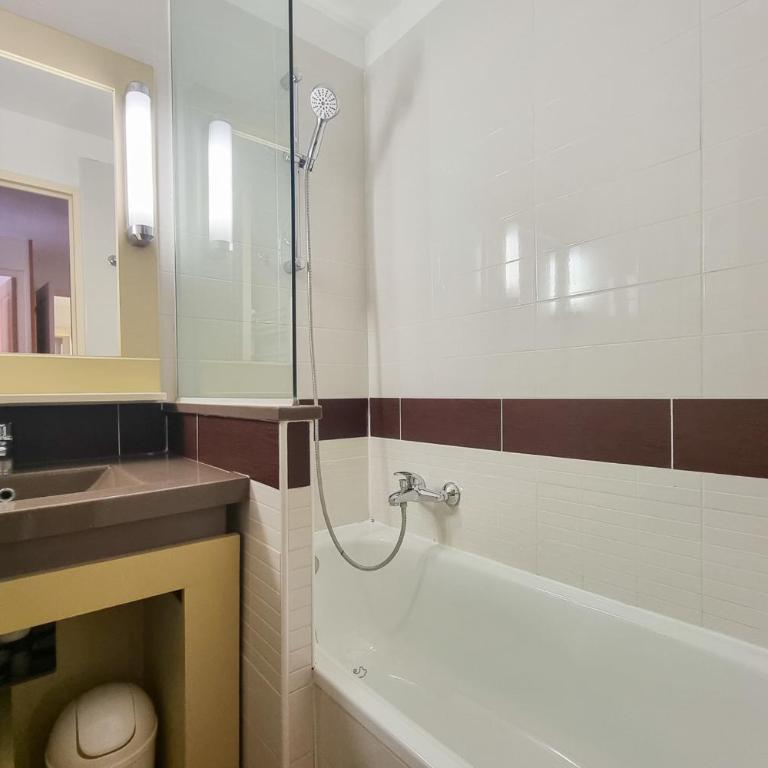 Sea view apartment 6 pers near the beaches in Agay - Apartment - 16
