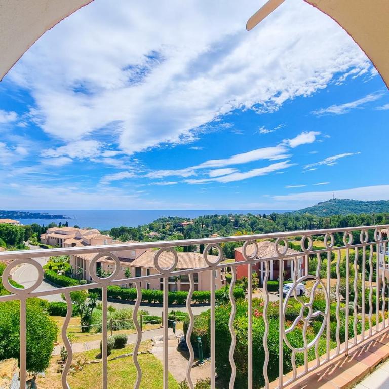 Sea view apartment 6 pers near the beaches in Agay - Apartment - 28