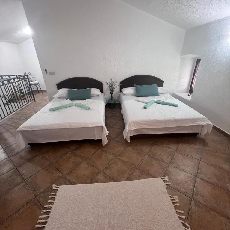 Vila Reževići - Vila - 36
