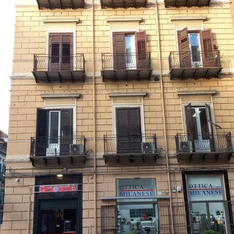 CORNER ROME appartamento - Appartamento con 4 Camere da Letto e Balcone - 2