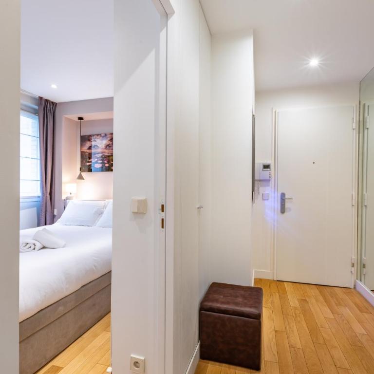 Appartement Cosy au cœur du Triangle d Or avec Climatisation - Appartement 1 Chambre - 10
