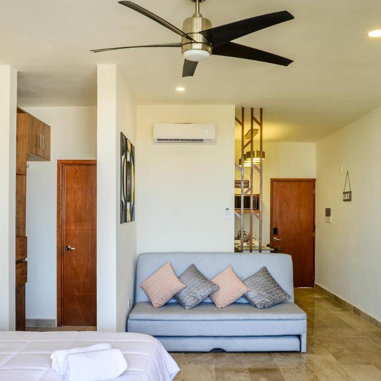NEW! Elegant & wonderful studios in excellent area By Yeah - Apartamento Estudio con balcón - 12