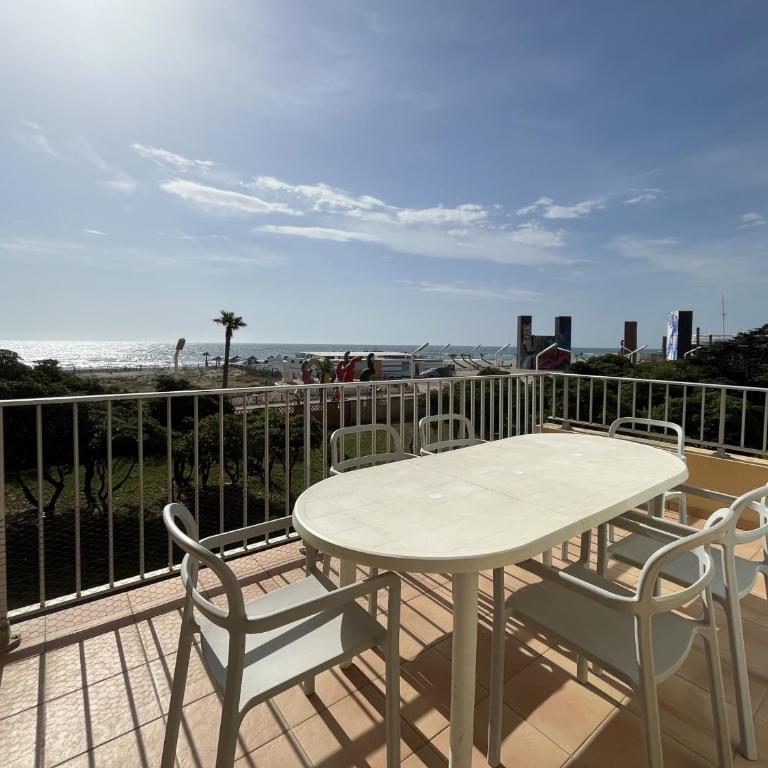 Duplex T3 face mer avec terrasse, ascenseur, 5P, Grande Plage, parking sécurisé, animaux OK - FR-1-799-21 - Appartamento - 1