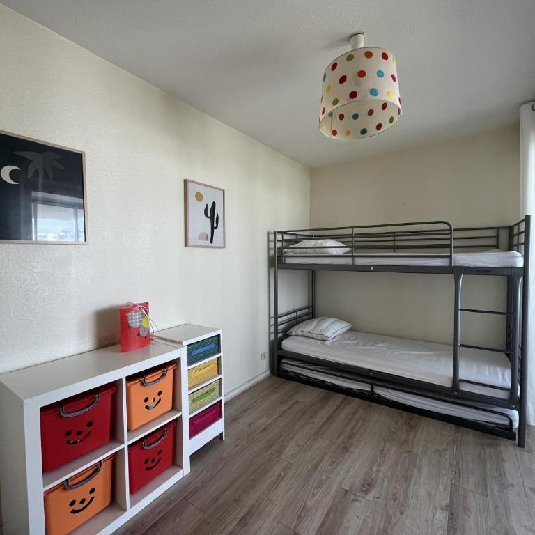 Duplex T3 face mer avec terrasse, ascenseur, 5P, Grande Plage, parking sécurisé, animaux OK - FR-1-799-21 - Appartamento - 11