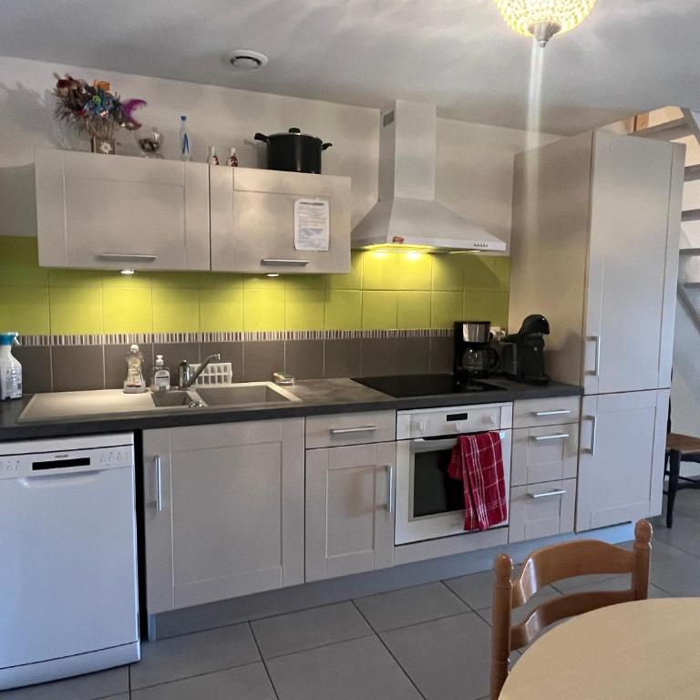 Le Barcarès - Villa T3 Coquette - Résidence Calme - Proche Plage, Port, et Village - Parking Privé - FR-1-799-38 - Villa - 4
