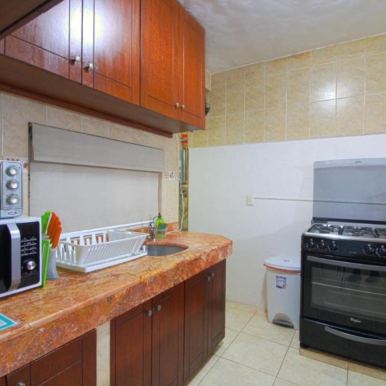 Condominio con Alberca en la Zona Hotelera Puerto Vallarta - Two-Bedroom Deluxe Apartment with Balcony - 9
