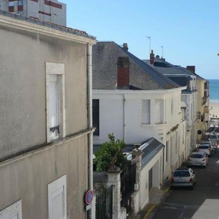 Studio vue mer 1r étage avec balcon - One-Bedroom Apartment - 3
