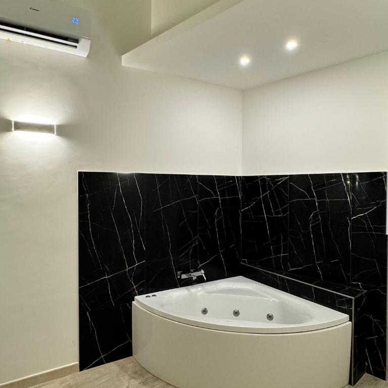 Art Atelier Risorgimento Guest House - Suite mit Whirlpool - 7