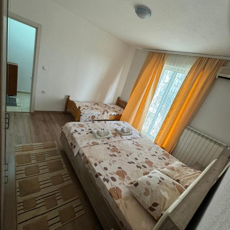 Berin Apartments - One-Bedroom Apartment with Balcony - 7